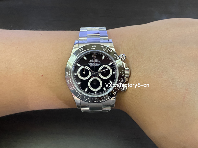 勞力士迪通拿黑陶迪丹東4130機復刻表細節做工值不值得入手